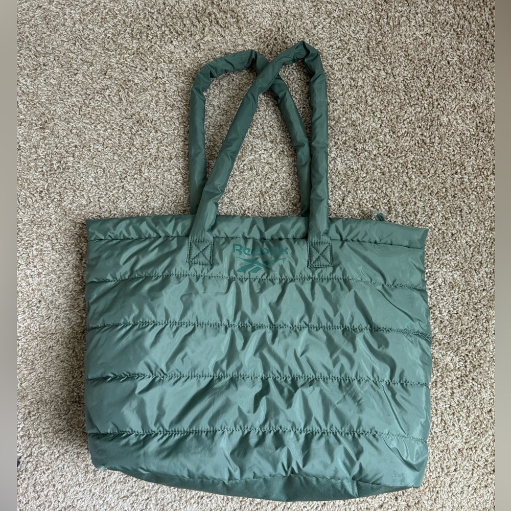Green Reebok puffer gym bag